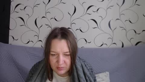 Snapshot of taxxxu chatting on 02.25.26 Diana online show from 02.25.26