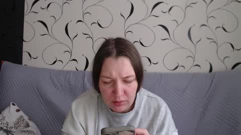 Snapshot of taxxxu chatting on 03.04.26 Diana online show from 03.04.26