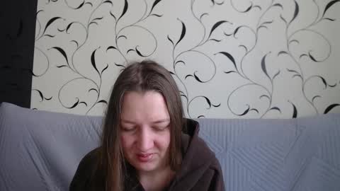 Snapshot of taxxxu chatting on 03.14.26 Diana online show from 03.14.26