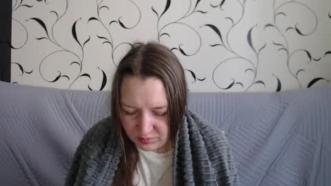 Snapshot of taxxxu chatting on 03.27.26 Diana online show from 03.27.26