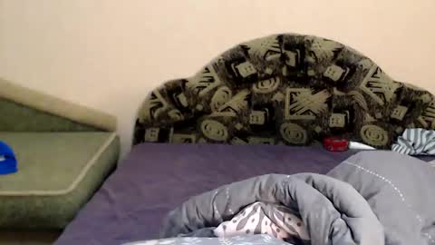 Taya online show from 02.25.25