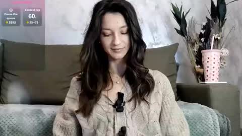 TayaKayan online show from 11.03.25