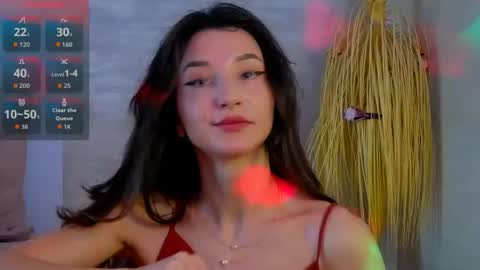 TayaKayan online show from 12.05.25