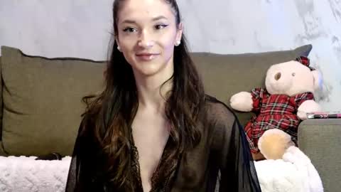 TayaKayan online show from 12.19.25