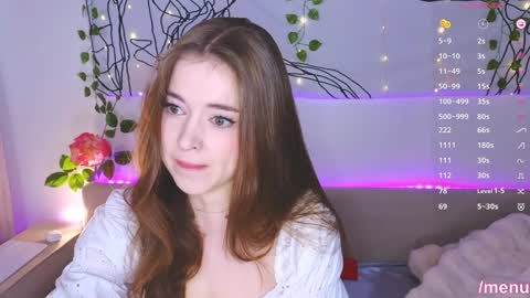 Snapshot of tayasha chatting on 12.21.24 Tayasha online show from 12.21.24