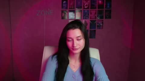 Taya online show from 11.18.25