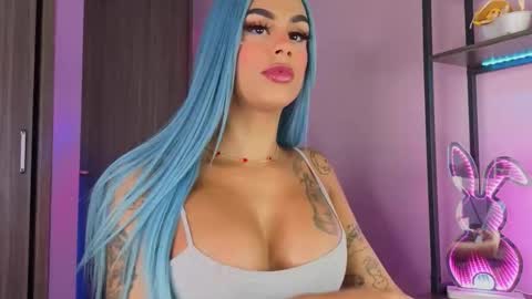   online show from 11.12.25