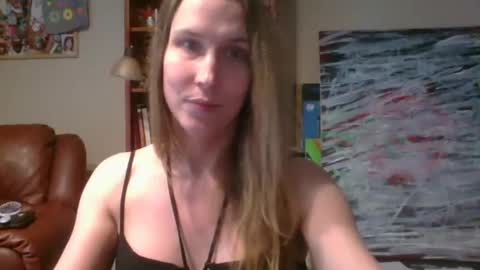 Snapshot of taylafox chatting on 12.27.24 taylafox online show from 12.27.24