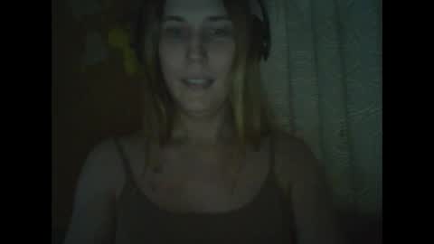 Snapshot of taylafox chatting on 01.17.25 taylafox online show from 01.17.25