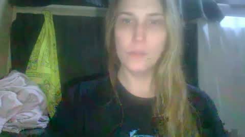 Snapshot of taylafox chatting on 02.11.25 taylafox online show from 02.11.25