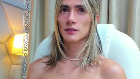 Snapshot of tayler_swift1 chatting on 02.01.25 tayler_swift1 online show from 02.01.25