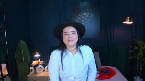 Taylor Bennet online show from 01.25.25