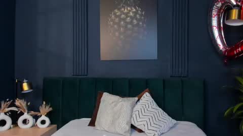 Taylor Bennet online show from 03.02.25