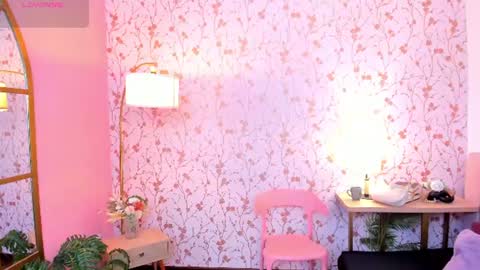 Taylor Bennet online show from 06.21.26