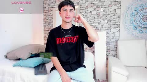 Snapshot of taylor_brooks_ chatting on 05.13.26 taylor_brooks_ online show from 05.13.26