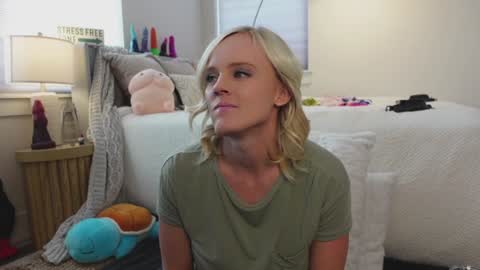 Taylor --  online show from 01.23.25