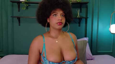 Snapshot of taylor_sexyy chatting on 03.01.26 Taylor online show from 03.01.26