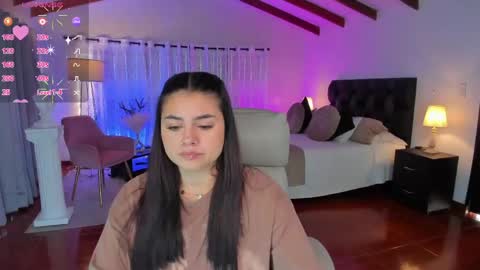 Snapshot of taylor_smith1_ chatting on 05.09.26 Taylor online show from 05.09.26
