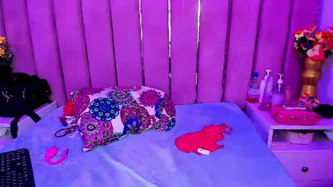 taylorbigass online show from 04.30.26