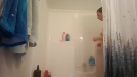 Snapshot of taylorslay chatting on 12.02.25 taylorslay online show from 12.02.25