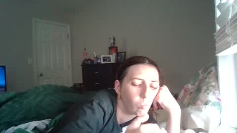 Snapshot of taylorslay chatting on 07.19.26 taylorslay online show from 07.19.26