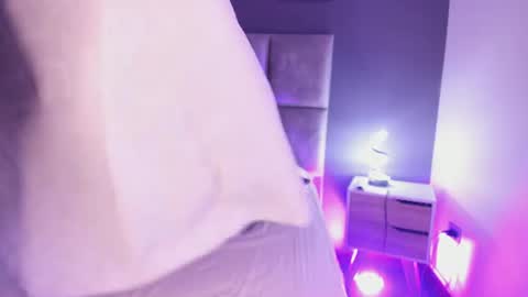 Snapshot of tayrasiny chatting on 06.23.26 Tayra horny for you online show from 06.23.26