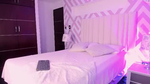 Snapshot of tayrasiny chatting on 07.10.26 Tayra horny for you online show from 07.10.26