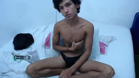 Snapshot of tayronx33 chatting on 12.13.24 Tayron online show from 12.13.24