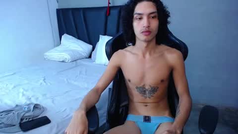 Tayron online show from 02.05.26