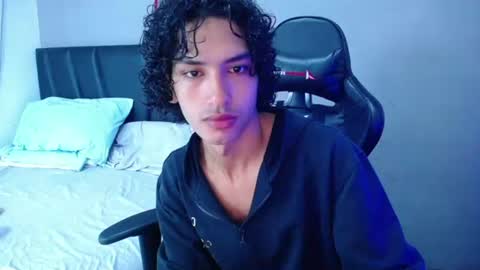 Tayron online show from 06.14.26