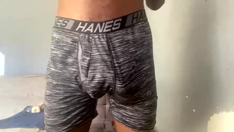 Snapshot of tayuan410277 chatting on 03.01.26 tayuan410277 online show from 03.01.26