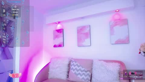 Snapshot of tayzon_foxxx chatting on 01.29.25 Sofia online show from 01.29.25