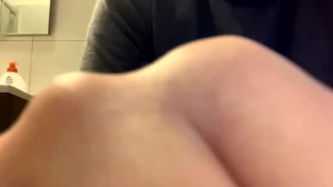 Tbest1986 online show from 12.22.24