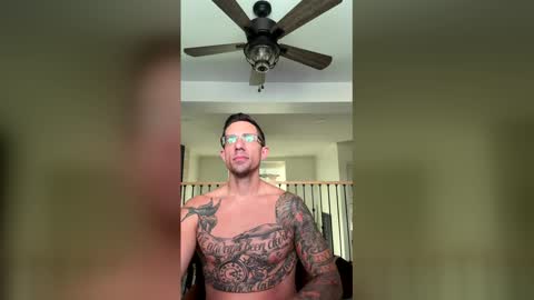 Snapshot of tbod chatting on 02.26.26 BoyNextDoor online show from 02.26.26