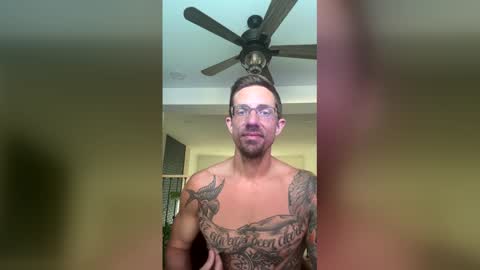 Snapshot of tbod chatting on 03.26.26 BoyNextDoor online show from 03.26.26