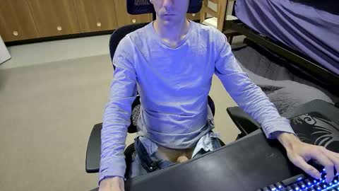 Snapshot of tbone_93 chatting on 10.29.25 Tbone online show from 10.29.25