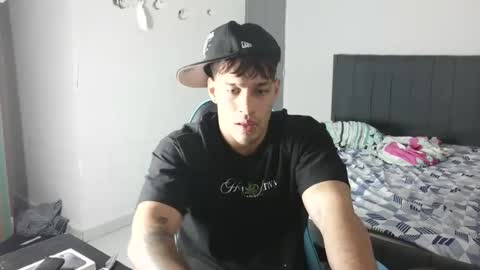 team23hot0 online show from 02.16.26