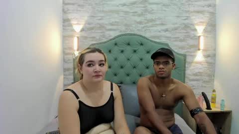 Marco y Luna  online show from 06.07.26