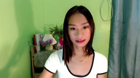 Snapshot of teamo_kiara chatting on 02.28.25 your future wife online show from 02.28.25