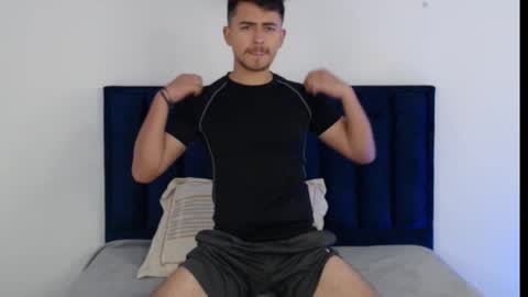 Snapshot of teban_28 chatting on 11.24.25 teban_28 online show from 11.24.25