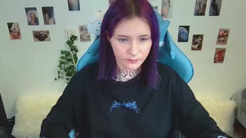 Snapshot of technical_face_powder_error chatting on 11.22.25 technical_face_powder_error online show from 11.22.25