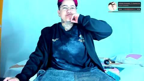 Snapshot of techno_420 chatting on 09.21.25 Charlee He online show from 09.21.25