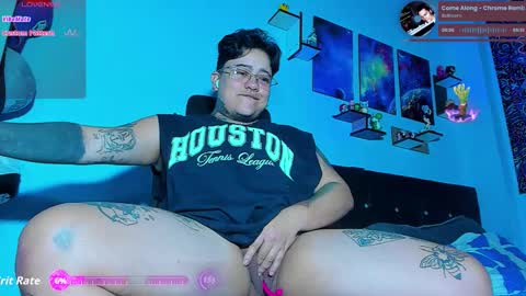 Snapshot of techno_420 chatting on 11.21.25 Charlee He online show from 11.21.25