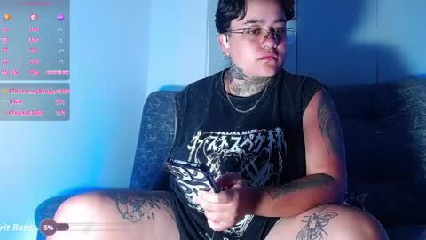 Charlee He online show from 06.05.26