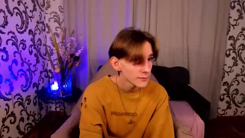 Snapshot of ted_lunn chatting on 11.15.25 Ted online show from 11.15.25