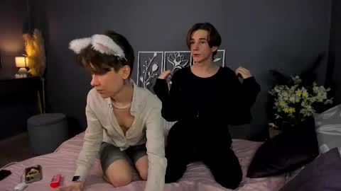 Snapshot of ted_lunn chatting on 01.08.26 Ted online show from 01.08.26