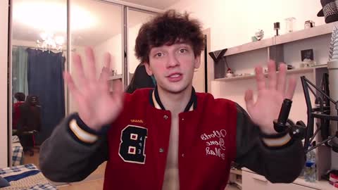 Teddy online show from 12.08.24