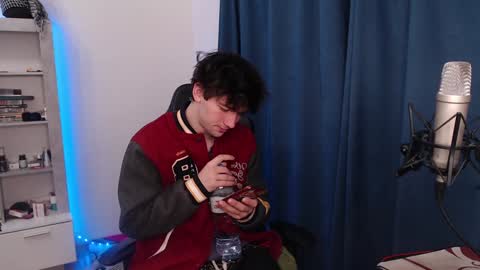 Teddy online show from 12.20.24