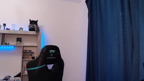 Teddy online show from 02.08.25