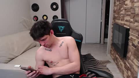 Teddy online show from 05.05.26